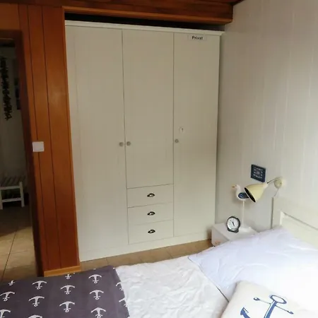 펜션 Ferienhaeuser Seemannsgarn 프리드릭스코오크-슈피츠