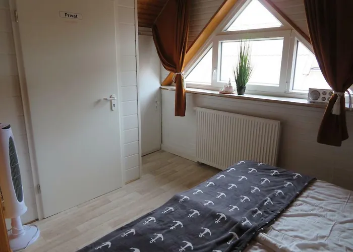 Ferienhaeuser Seemannsgarn Holiday home Friedrichskoog-Spitz